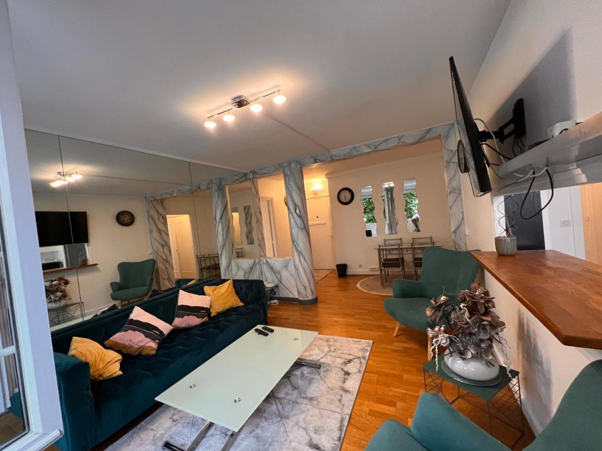 Appartement Paris Grenelle - Hala Parijs Buitenkant foto