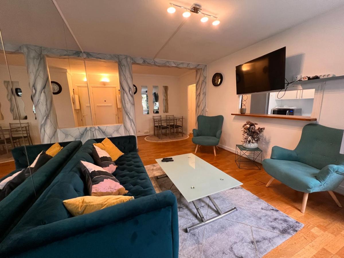 Appartement Paris Grenelle - Hala Parijs Buitenkant foto